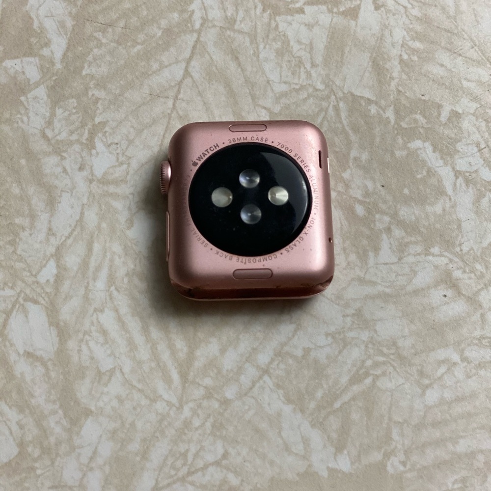 Apple Watch - image 3